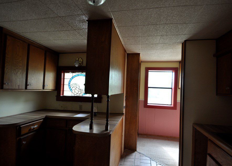 W ELGIN ST 100,800 3BDR 2BTH Siloam Springs AR Foreclosure