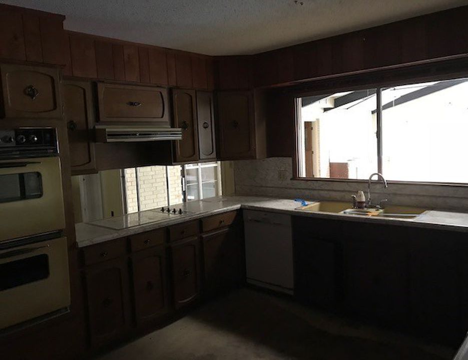 E WHITEWING AVE 167,000 4BDR 4BTH Mcallen TX Foreclosure