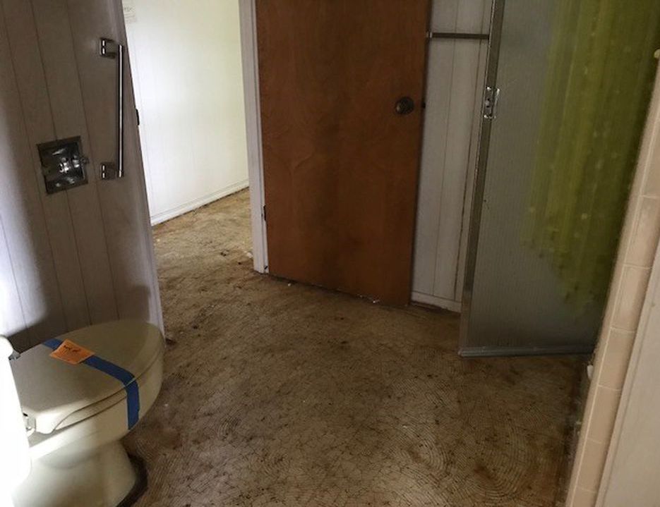 E WHITEWING AVE 167,000 4BDR 4BTH Mcallen TX Foreclosure