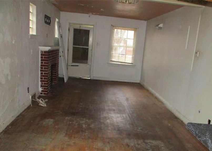 NEWELL DR 22,900 2BDR 1BTH Single Family Saint Louis MO