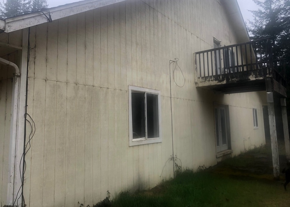 HEMLOCK ST 299,900 4BDR 4BTH Single Family Florence OR