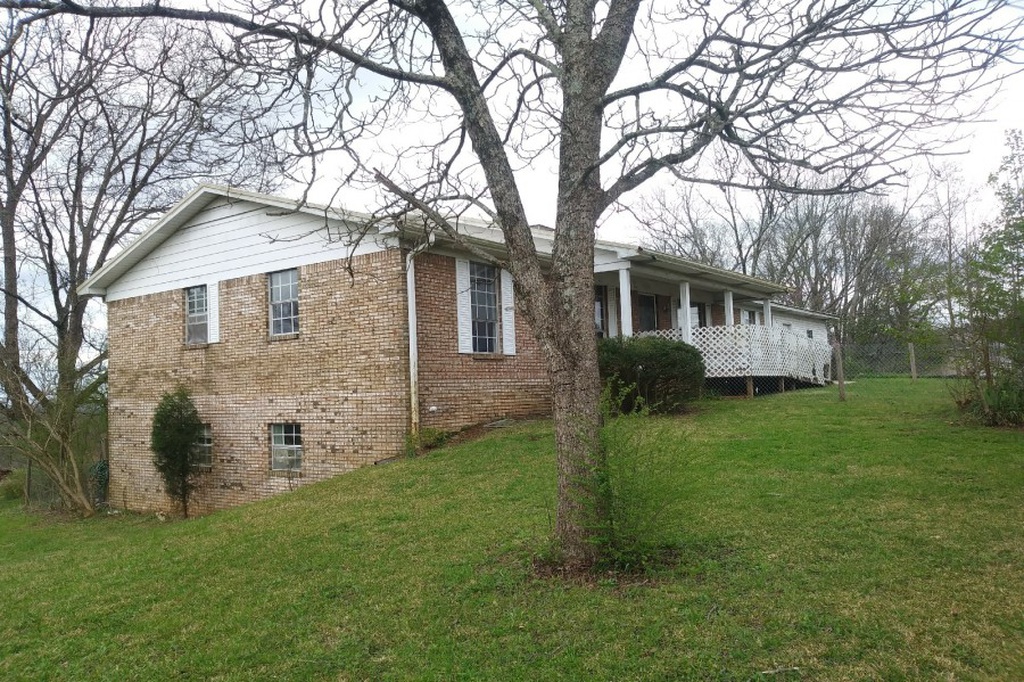 CLARK MOUNTAIN RD E 64,900 3BDR 2BTH Single Family Bessemer AL Foreclosure Listing