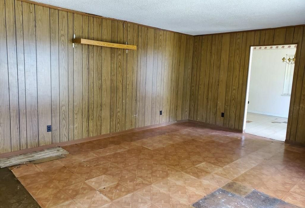 CLARK MOUNTAIN RD E 64,900 3BDR 2BTH Single Family Bessemer