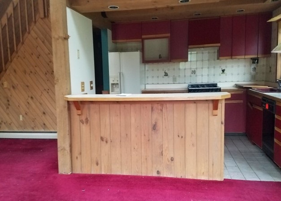 CLOVER LN 225,000 3BDR 3BTH Single Family Manchester Center