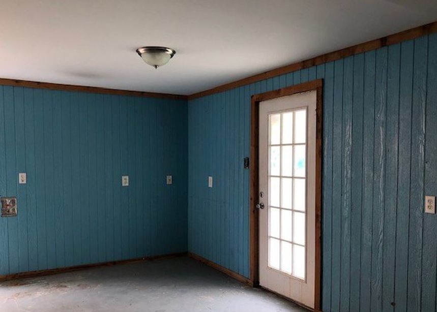 W CORA LEE DR 199,000 3BDR 3BTH MultiFamily South Padre