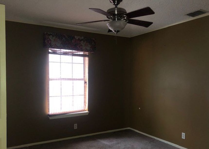 W CORA LEE DR 199,000 3BDR 3BTH MultiFamily South Padre