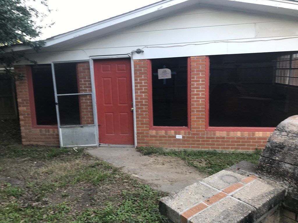 E SCOOBA ST 75,000 3BDR 2BTH Single Family Hattiesburg MS