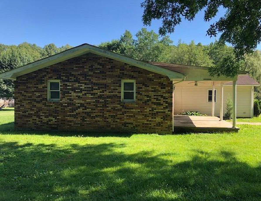 SOUTHARD RD 32,000 3BDR 2BTH Single Family London KY
