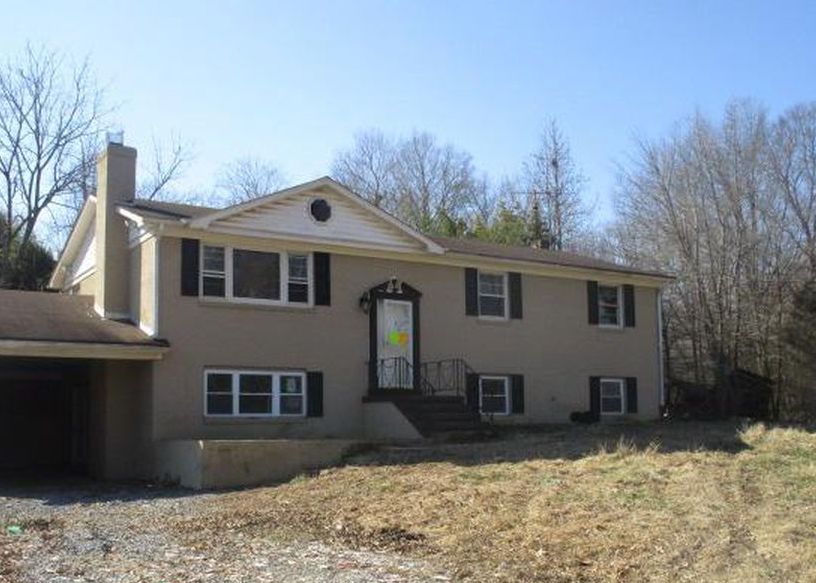 GARDNER RD 239,900 4BDR 2BTH Single Family Waldorf MD