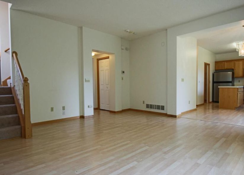 DUNDEE AVE 418,900 4BDR 3BTH Single Family Saint Paul MN