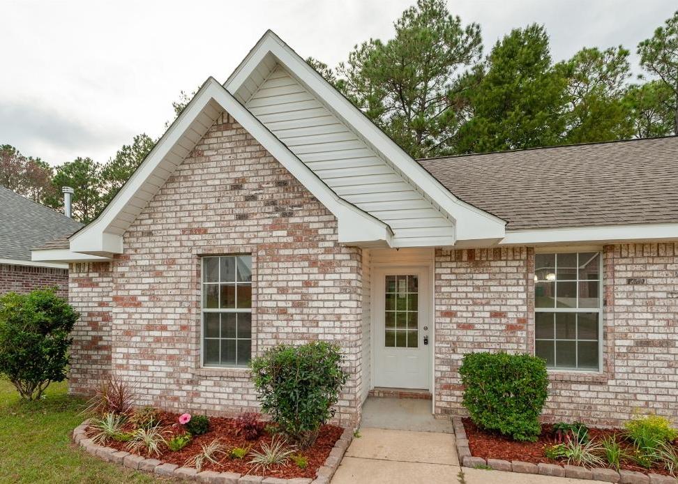 AUDUBON LAKE BLVD 100,600 3BDR 2BTH Single Family Gulfport