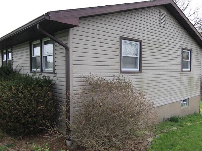 BAY RD SE 44,000 3BDR 1BTH Single Family Carrollton OH