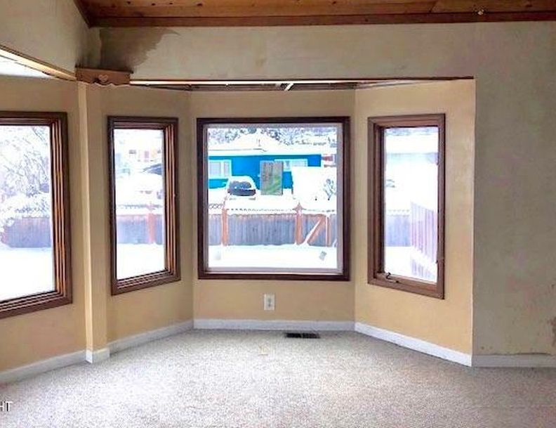 E 6TH AVE 112,480 3BDR 2BTH Single Family Anchorage AK