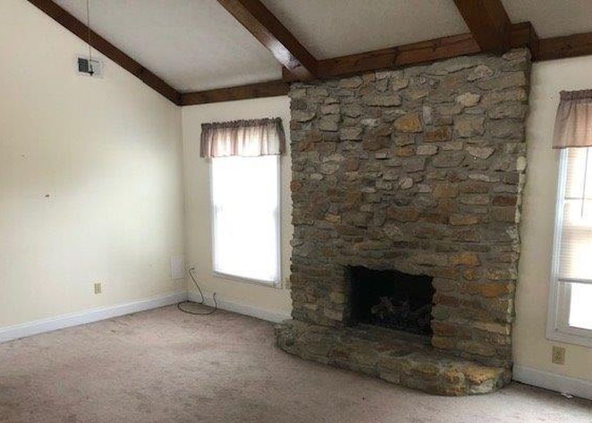 GREENLEAF CT 119,900 3BDR 2BTH Single Family Mount Sterling