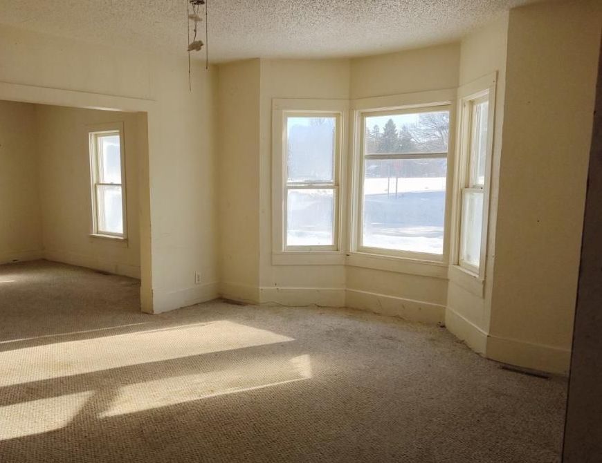 8TH ST SW 53,000 3BDR 1.5BTH Single Family Little Falls MN