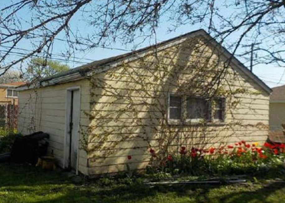 155TH ST 14,500 2BDR 1BTH Single Family Calumet City IL