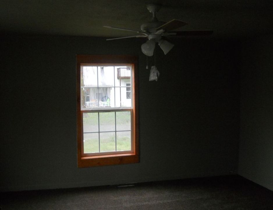 W CHESTNUT ST 46,062 2BDR 1BTH Single Family Springfield MO