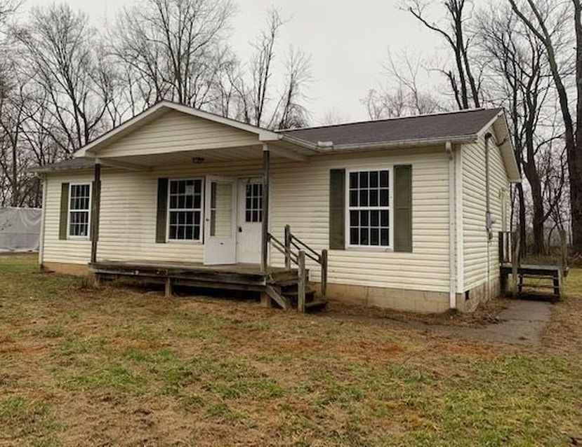 TRISHA LN 55,900 3BDR 1BTH Single Family Vanceburg KY