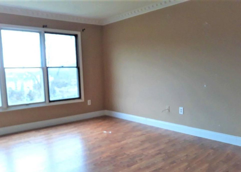 BURLINGTON CT 115,900 2BDR 1.5BTH Condo/Townhome Hamburg NJ