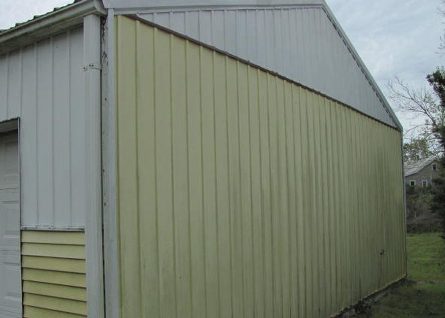 HICKORY POINT RD 206,000 2BDR 2BTH Single Family Hampstead