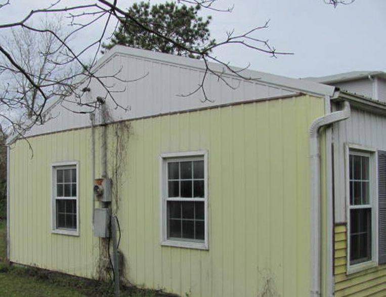 HICKORY POINT RD 206,000 2BDR 2BTH Single Family Hampstead