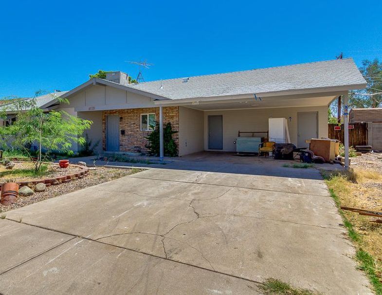 N 55TH DR 250,000 3BDR 2BTH Single Family Glendale AZ