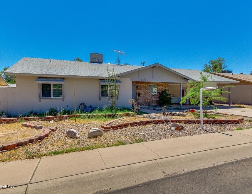 N 55TH DR 250,000 3BDR 2BTH Single Family Glendale AZ