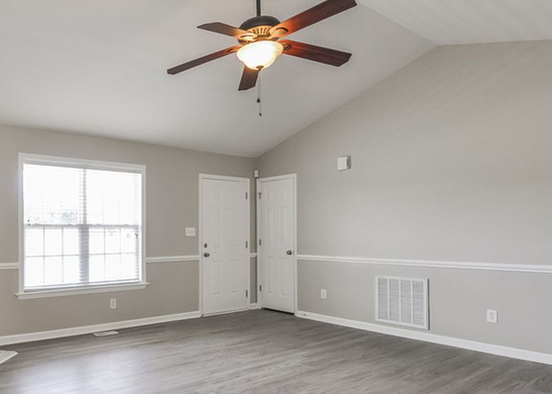 MATTHEWS RD 2,424,000 3BDR 2BTH Single Family Clayton NC