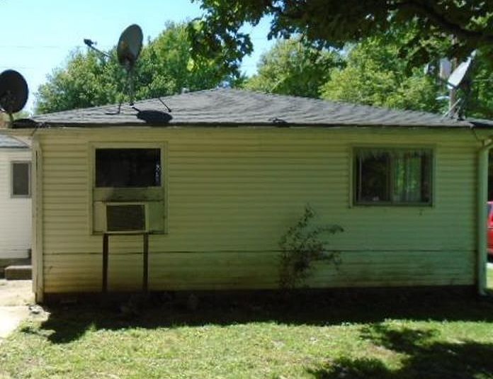 BROWN ST 49,400 3BDR 1BTH Single Family OH