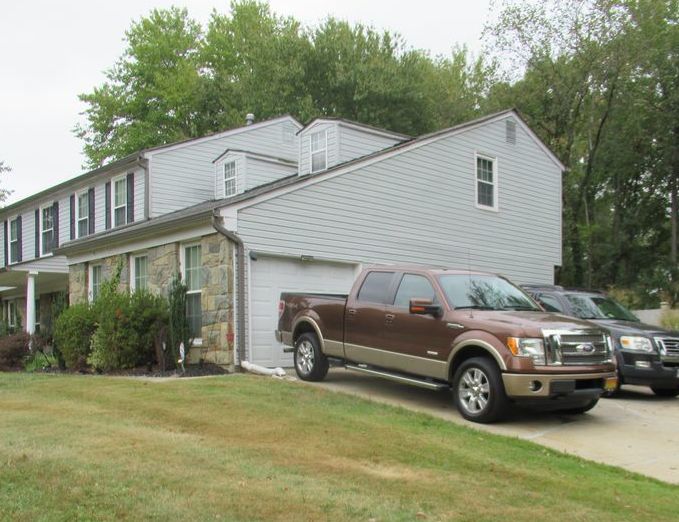 SWAN CREEK RD 587,000 5BDR 4BTH Single Family Fort