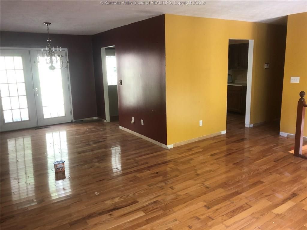 CAPE COD DR 40,000 3BDR 2BTH Single Family Chapmanville WV