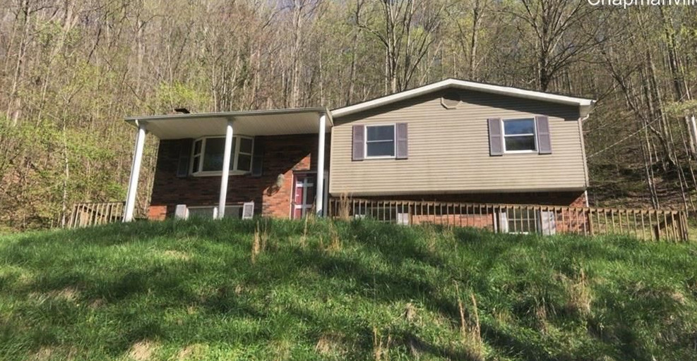CAPE COD DR 40,000 3BDR 2BTH Single Family Chapmanville WV