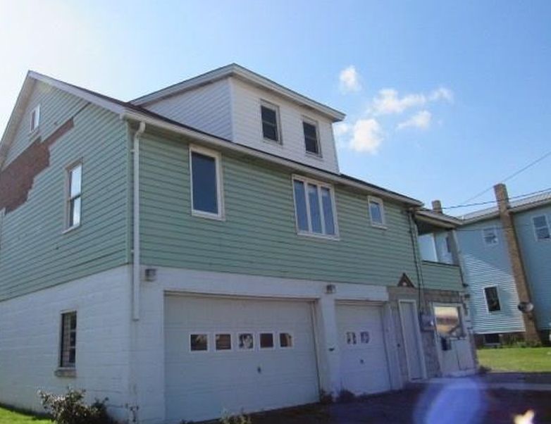 S CENTER AVE 15,000 2BDR 1BTH Single Family Somerset PA