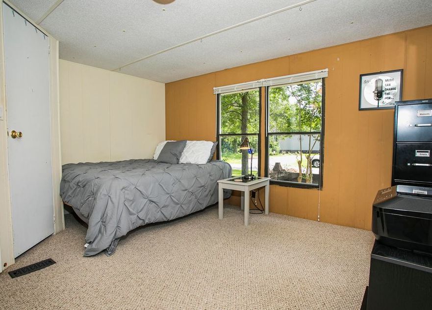 NE 65TH ST 148,000 2BDR 2BTH Oak Island NC Foreclosure Listing 29825447