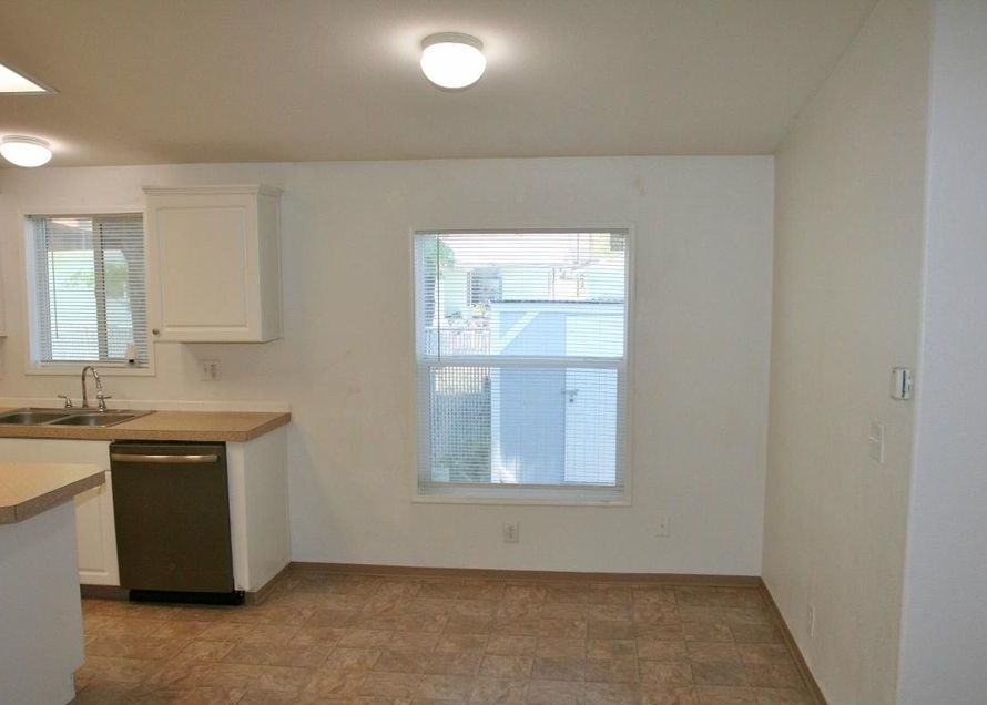 HOPE ST UNIT 1 65,900 3BDR 2BTH Mobile Home Klamath Falls OR