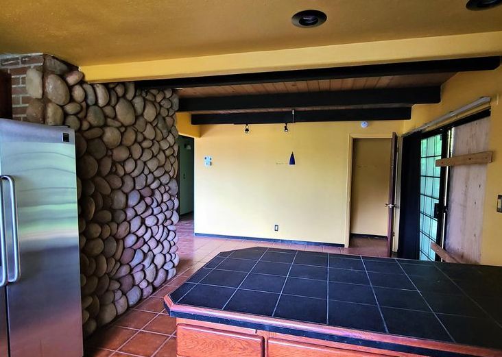 SW 48TH CT 289,900 3BDR 2BTH Single Family Lincoln City OR