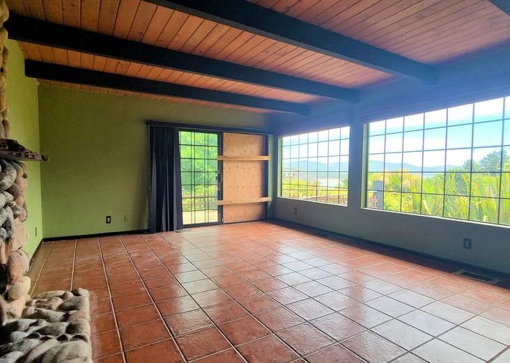 SW 48TH CT 289,900 3BDR 2BTH Single Family Lincoln City OR