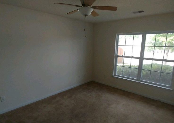 DAWSON HILL LN 156,900 4BDR 2BTH Single Family Lexington SC