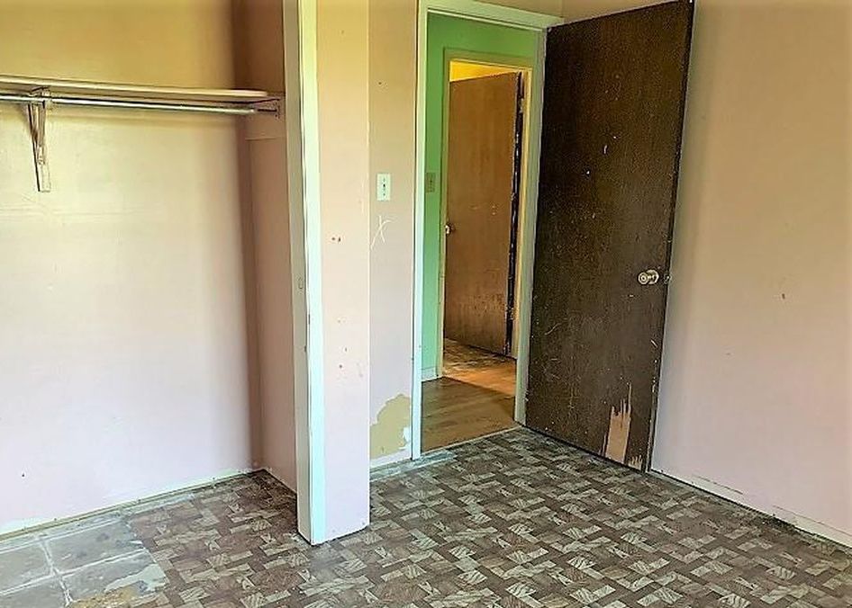 BRIARWOOD DR E 99,850 4BDR 3BTH Single Family Gulfport MS