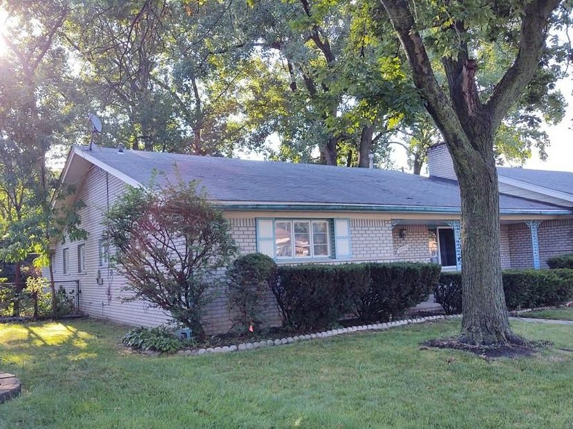 MARLOW ST 170,000 4BDR 2.5BTH Single Family Oak Park MI