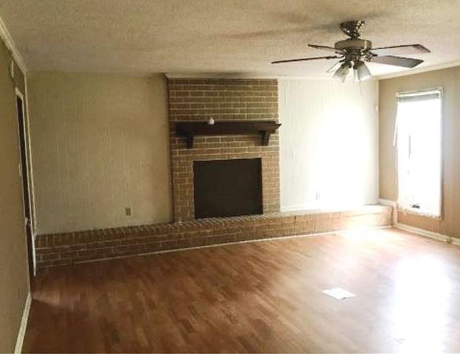 CLEMENT RD 52,800 3BDR 2BTH Single Family West Memphis AR