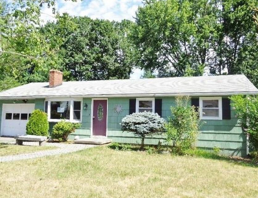 LYMAN DR 77,000 2BDR 1BTH Single Family Torrington CT