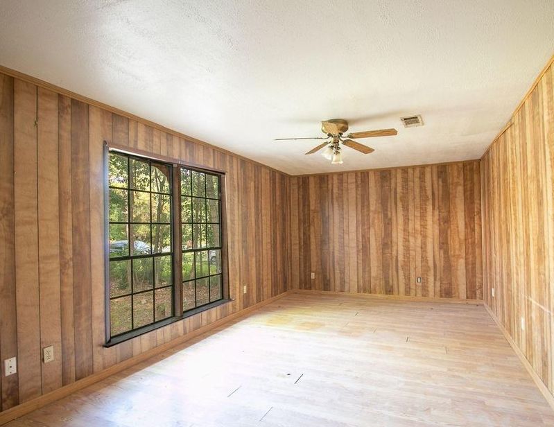 HIGHLAND DR 79,730 4BDR 3BTH Single Family Biloxi MS