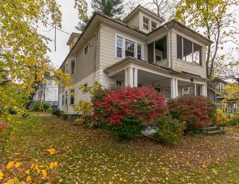 BLUE HILLS AVE 132,500 8BDR 3BTH MultiFamily Hartford CT