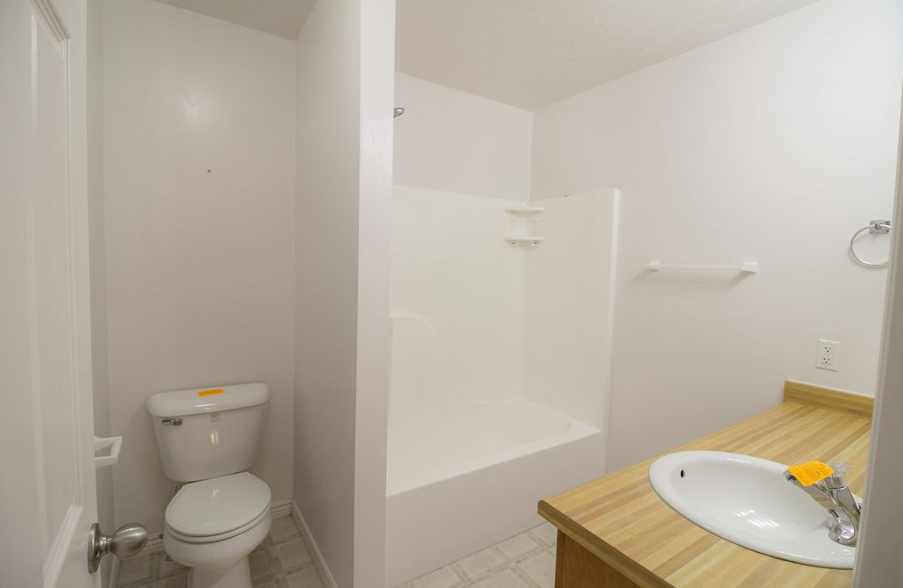 W 650 N 199,900 3BDR 2BTH Single Family Vernal UT