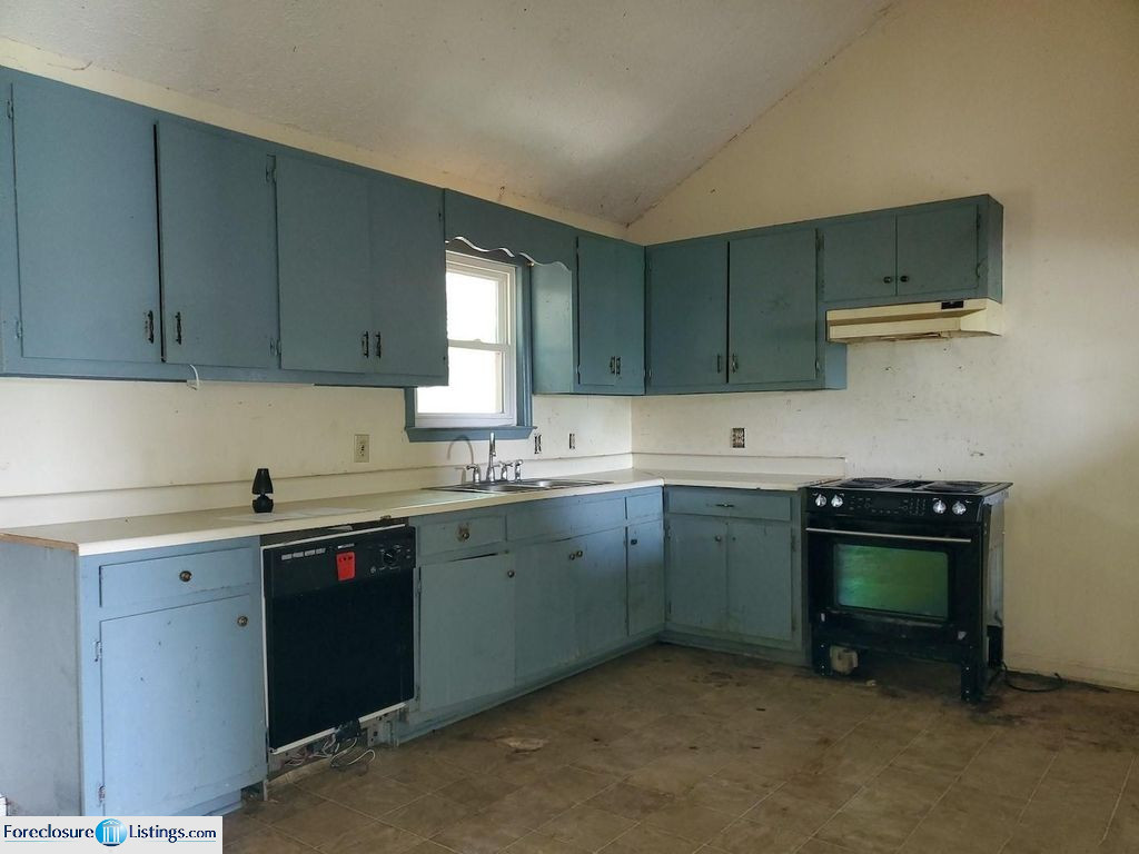 VESTAVIA LN 52,000 2BDR 2BTH Single Family Thomaston GA