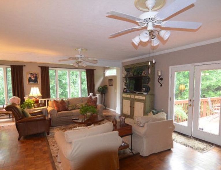 DINGLEWOOD DR 186,000 3BDR 2.5BTH Single Family Columbus GA