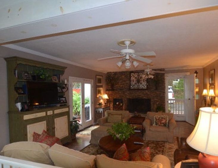 DINGLEWOOD DR 186,000 3BDR 2.5BTH Single Family Columbus GA