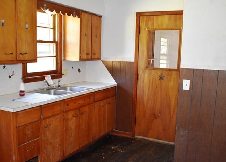 SOUTH ST 42,000 3BDR 1BTH Single Family Galion OH