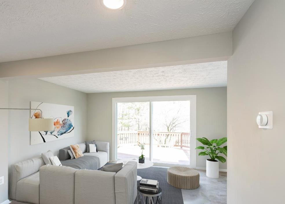 CASTLE TER 1111 289,900 2BDR 2BTH Condo/Townhome Silver